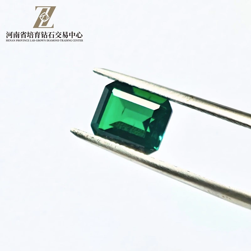 3,643 карата Lab-Създаден колумбийски-Цвят Emerald (Emerald Cut)